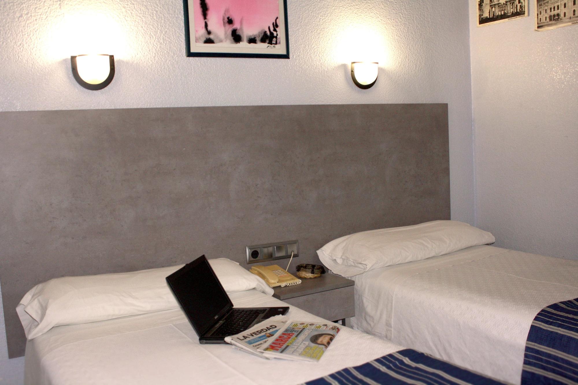 Hotel Universal Murcia Eksteriør bilde